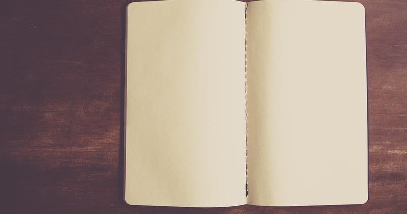 Comment organiser un vide dressing zéro déchet à succès : le guide