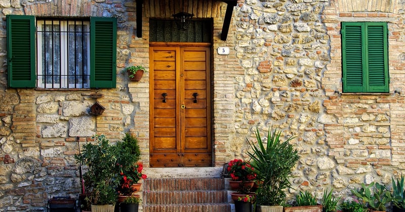 Isolation thermique maison ancienne : quels matériaux choisir pour des travaux durables